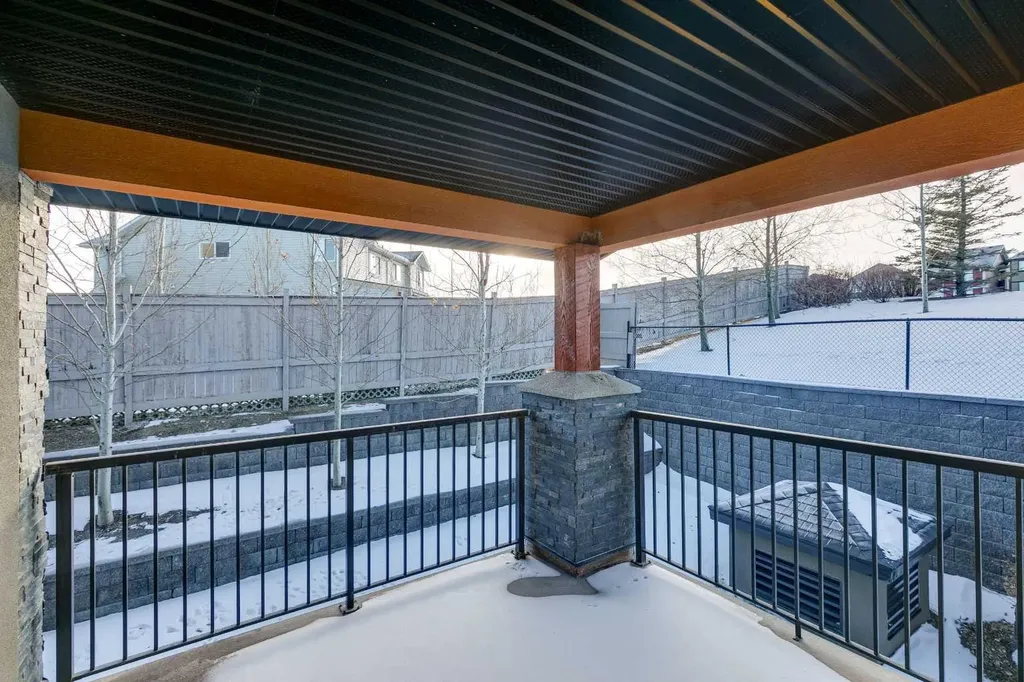 402 Kincora Glen Road NW Calgary AB T3R 0V2