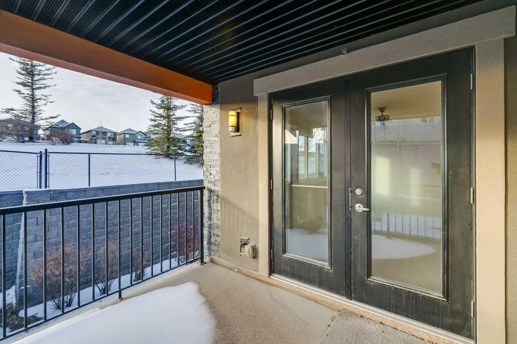 402 Kincora Glen Road NW Calgary AB T3R 0V2