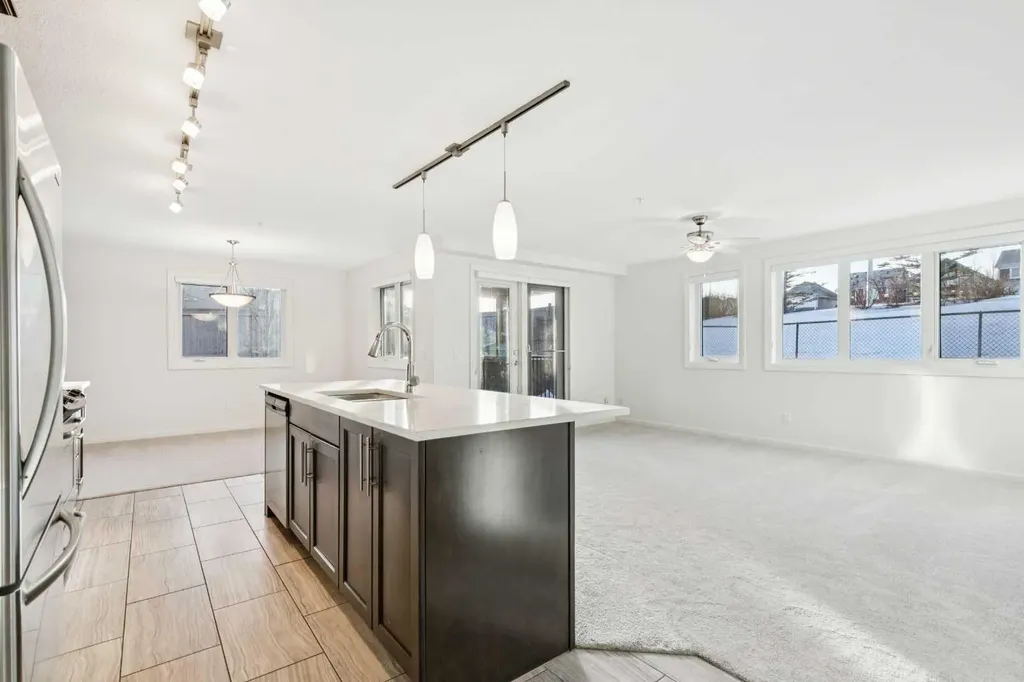 402 Kincora Glen Road NW Calgary AB T3R 0V2