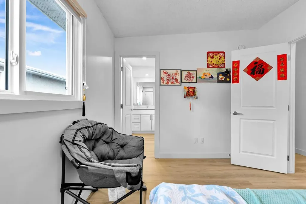 5023 North Haven Drive NW Calgary AB T2K 2K5