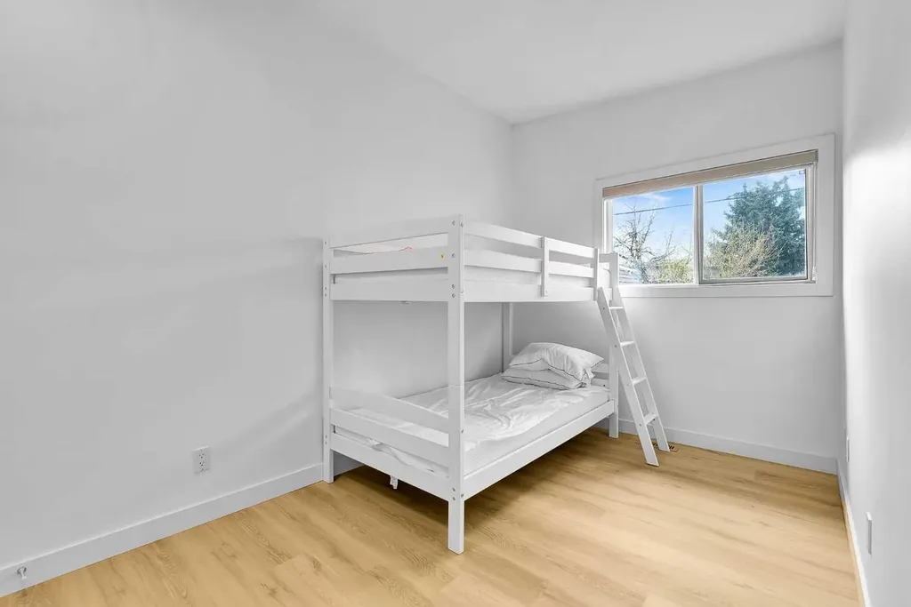 5023 North Haven Drive NW Calgary AB T2K 2K5