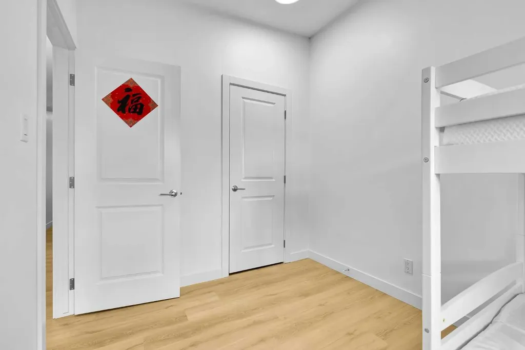 5023 North Haven Drive NW Calgary AB T2K 2K5
