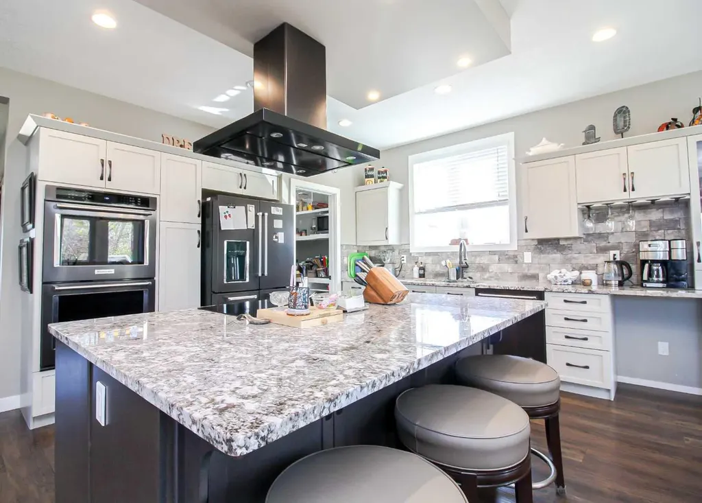 712054 Range Road 55 Grande Prairie AB T8X 4A8