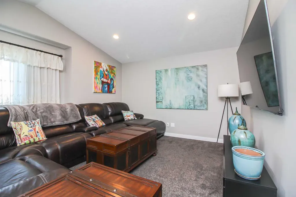 712054 Range Road 55 Grande Prairie AB T8X 4A8