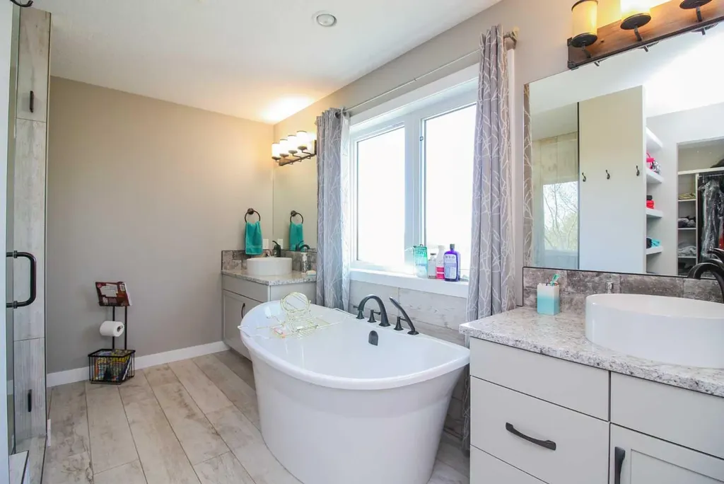 712054 Range Road 55 Grande Prairie AB T8X 4A8
