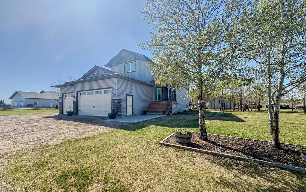 712054 Range Road 55 Grande Prairie AB T8X 4A8