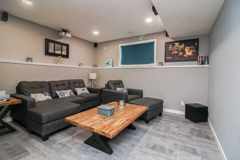 712054 Range Road 55 Grande Prairie AB T8X 4A8