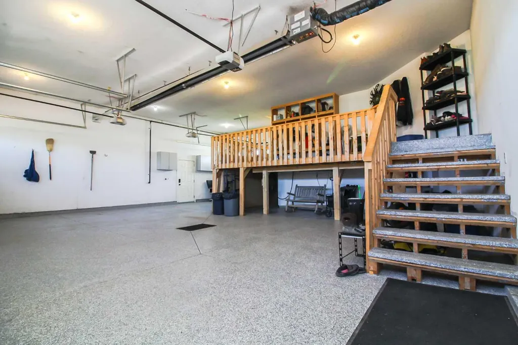 712054 Range Road 55 Grande Prairie AB T8X 4A8