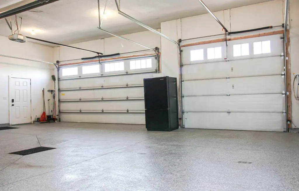 712054 Range Road 55 Grande Prairie AB T8X 4A8