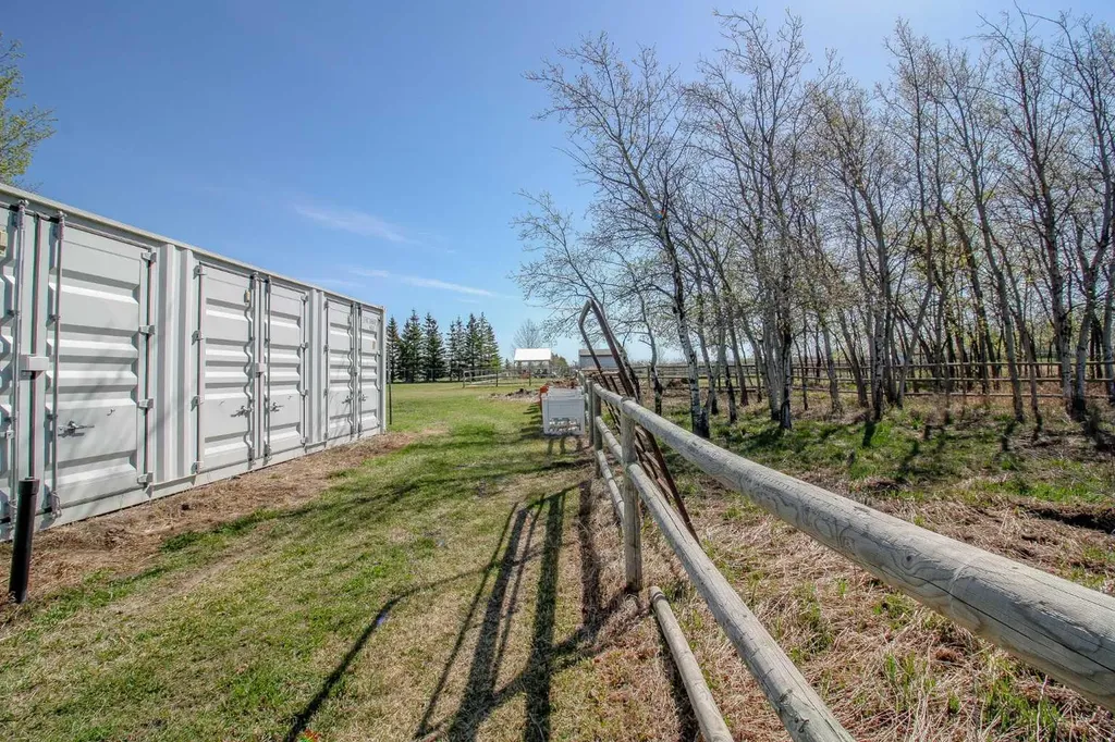 712054 Range Road 55 Grande Prairie AB T8X 4A8