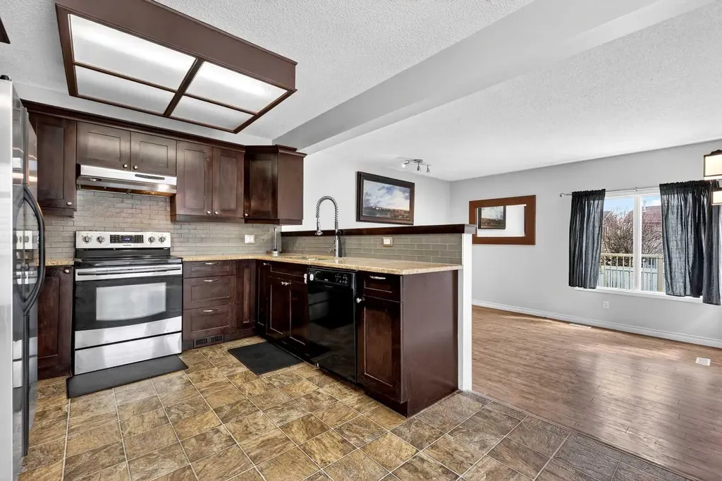 32 Millrise Crescent SW Calgary AB T2Y 2H6