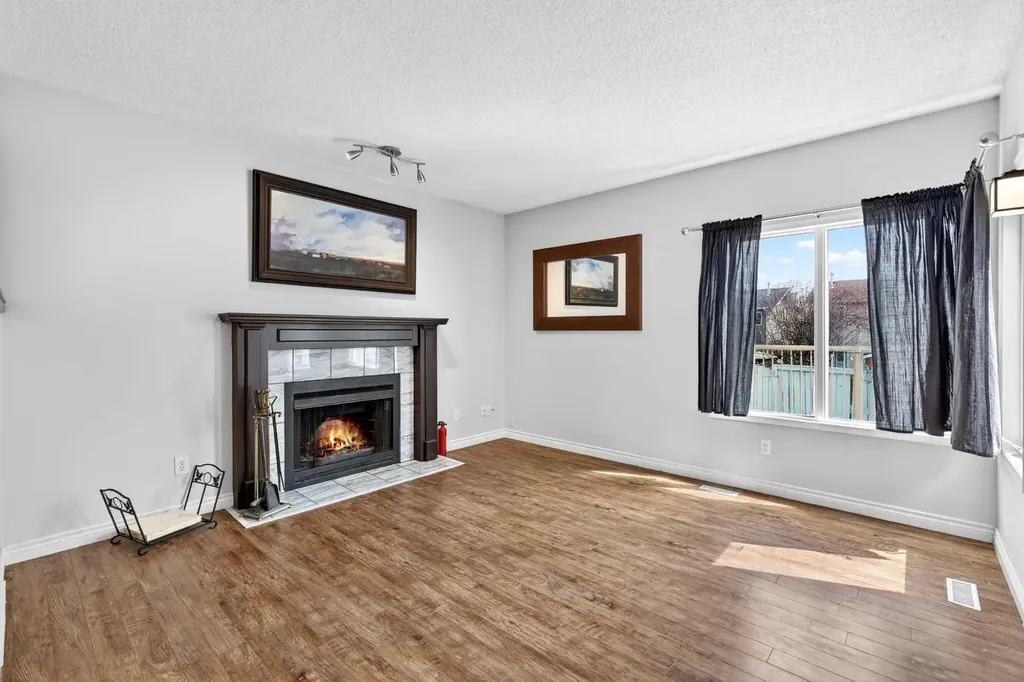 32 Millrise Crescent SW Calgary AB T2Y 2H6