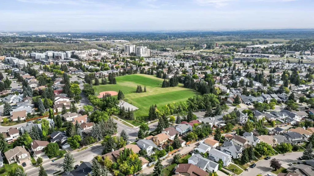 32 Millrise Crescent SW Calgary AB T2Y 2H6