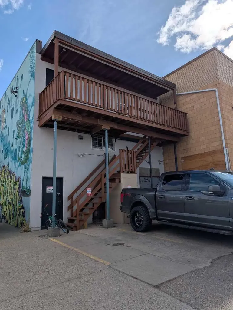 524 3 Street SE Medicine Hat AB T1A 0H3