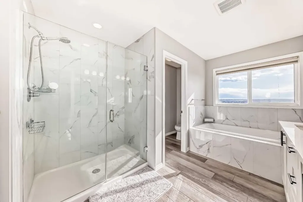 73 Lucas Heights NW Calgary AB T3P1S8