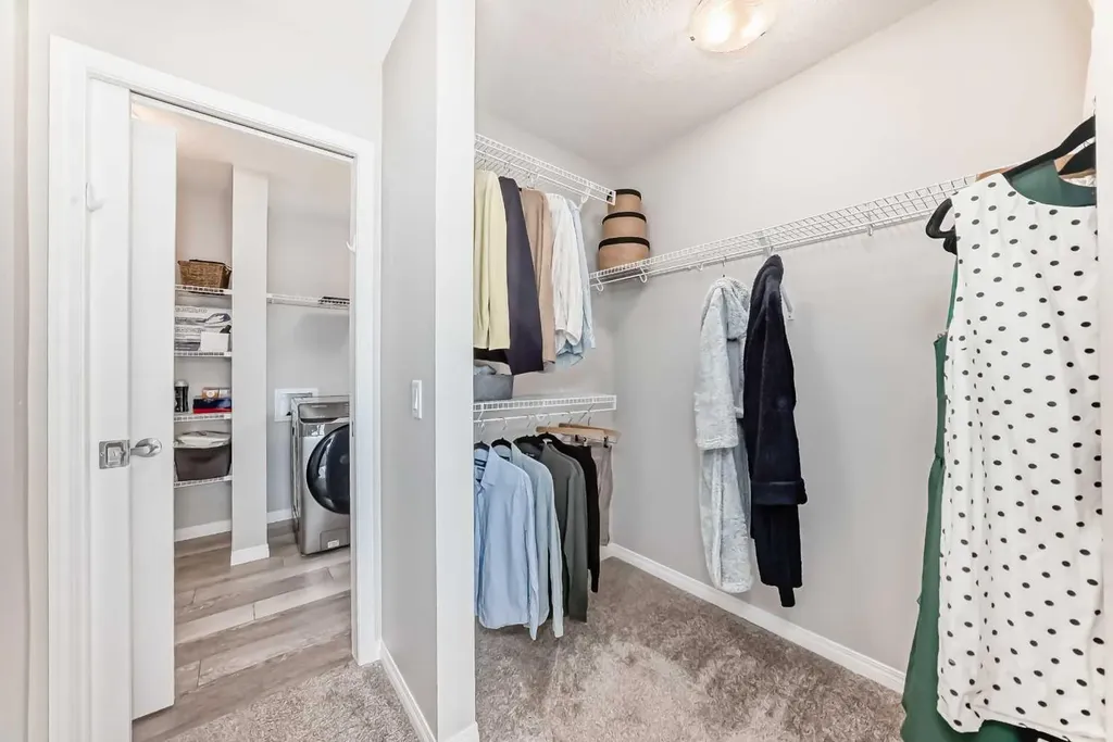 73 Lucas Heights NW Calgary AB T3P1S8