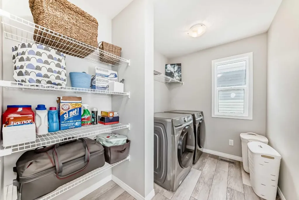 73 Lucas Heights NW Calgary AB T3P1S8