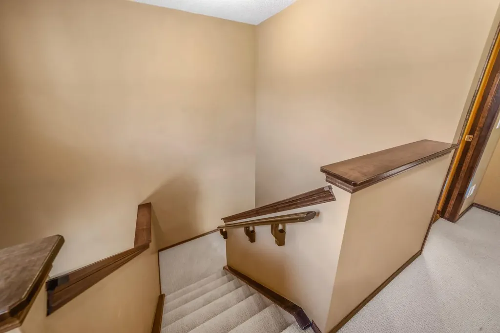 108 Armstrong Place Canmore AB T1W 3L3