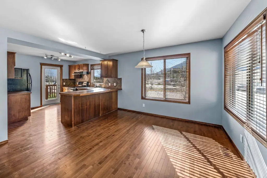 108 Armstrong Place Canmore AB T1W 3L3