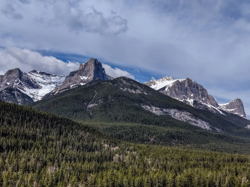 108 Armstrong Place Canmore AB T1W 3L3