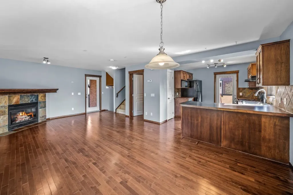 108 Armstrong Place Canmore AB T1W 3L3