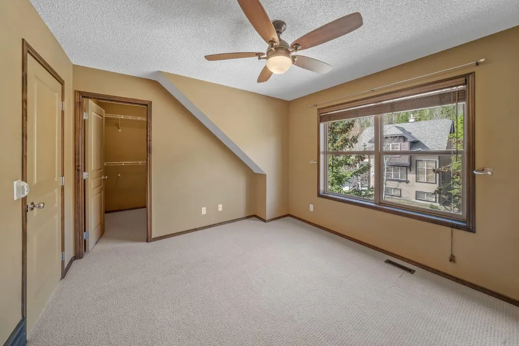 108 Armstrong Place Canmore AB T1W 3L3