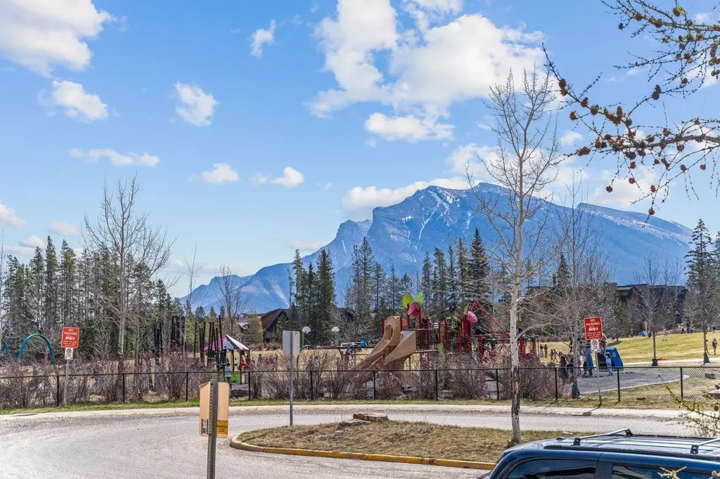 108 Armstrong Place Canmore AB T1W 3L3