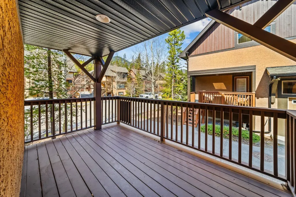108 Armstrong Place Canmore AB T1W 3L3