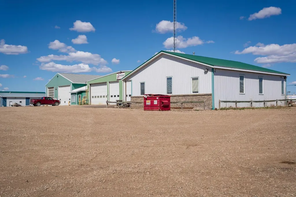 310 Williams Drive Neilburg SK S0M 2C0
