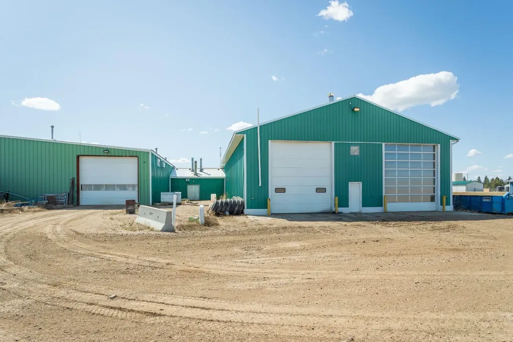 310 Williams Drive Neilburg SK S0M 2C0