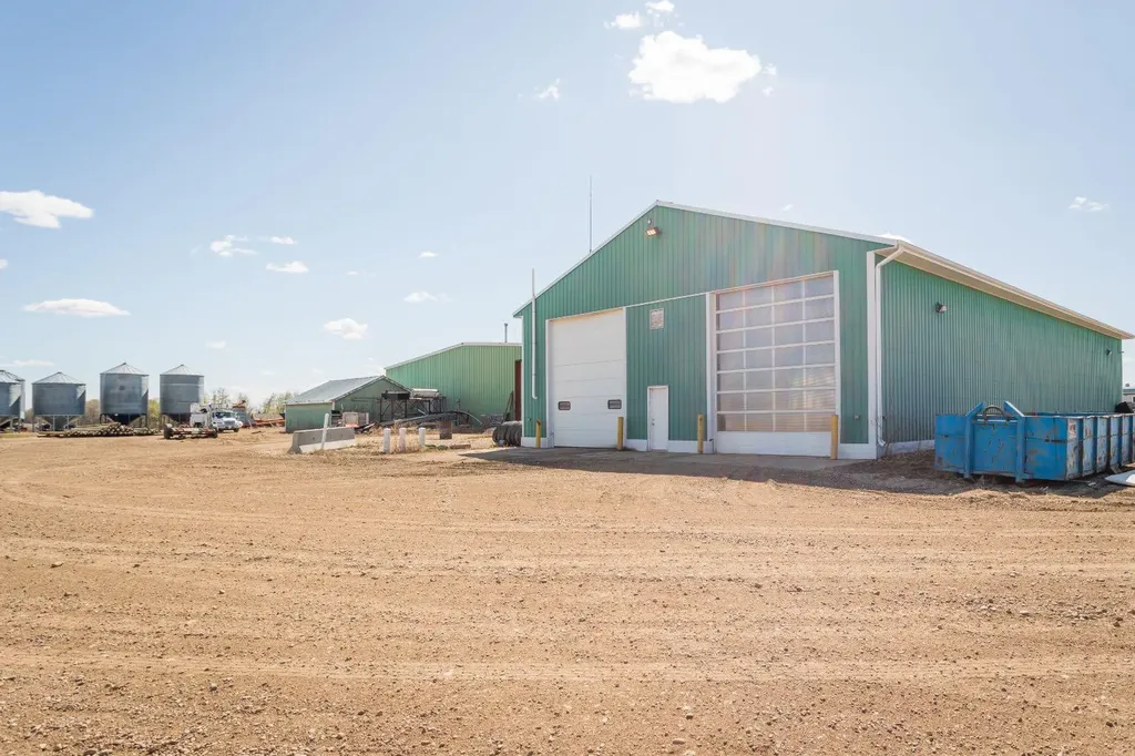 310 Williams Drive Neilburg SK S0M 2C0