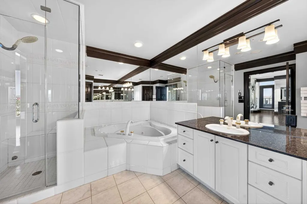 837 2 Avenue SW Calgary AB T2P 0E6