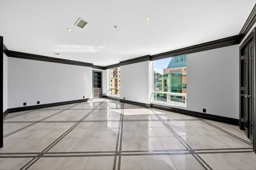 837 2 Avenue SW Calgary AB T2P 0E6