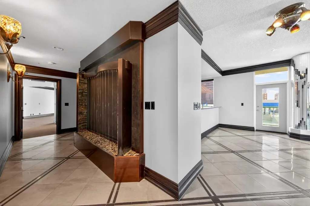 837 2 Avenue SW Calgary AB T2P 0E6