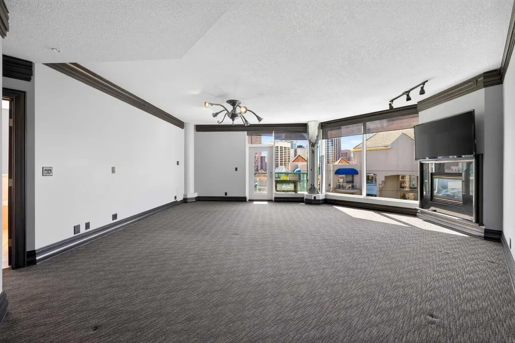 837 2 Avenue SW Calgary AB T2P 0E6