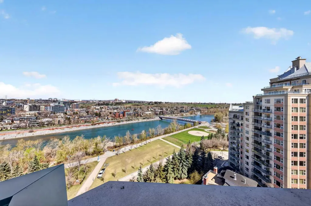 837 2 Avenue SW Calgary AB T2P 0E6