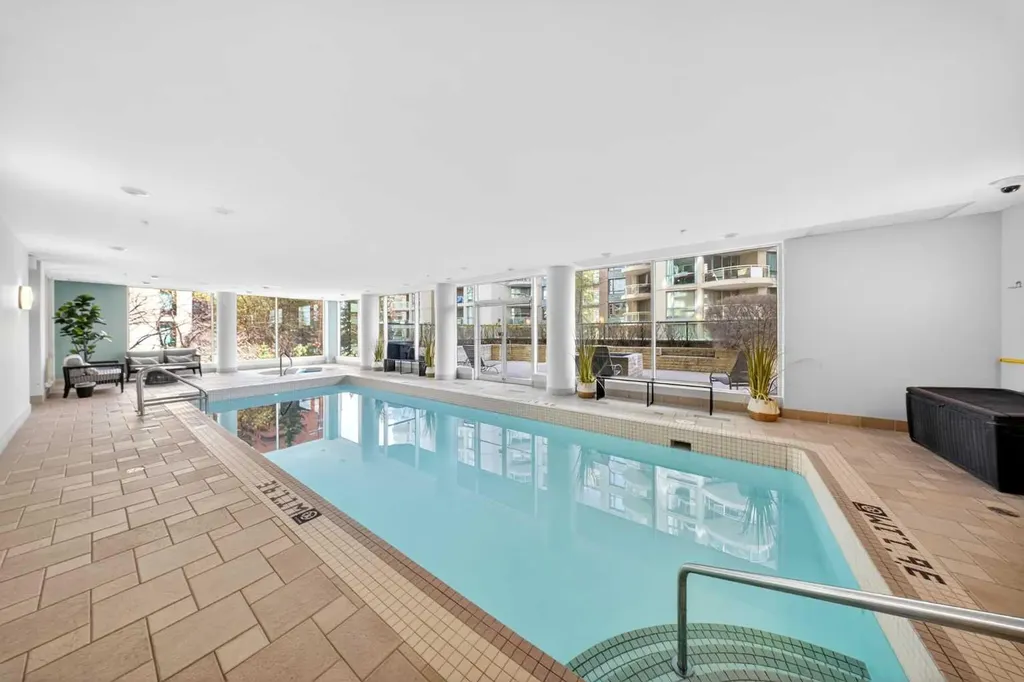 837 2 Avenue SW Calgary AB T2P 0E6