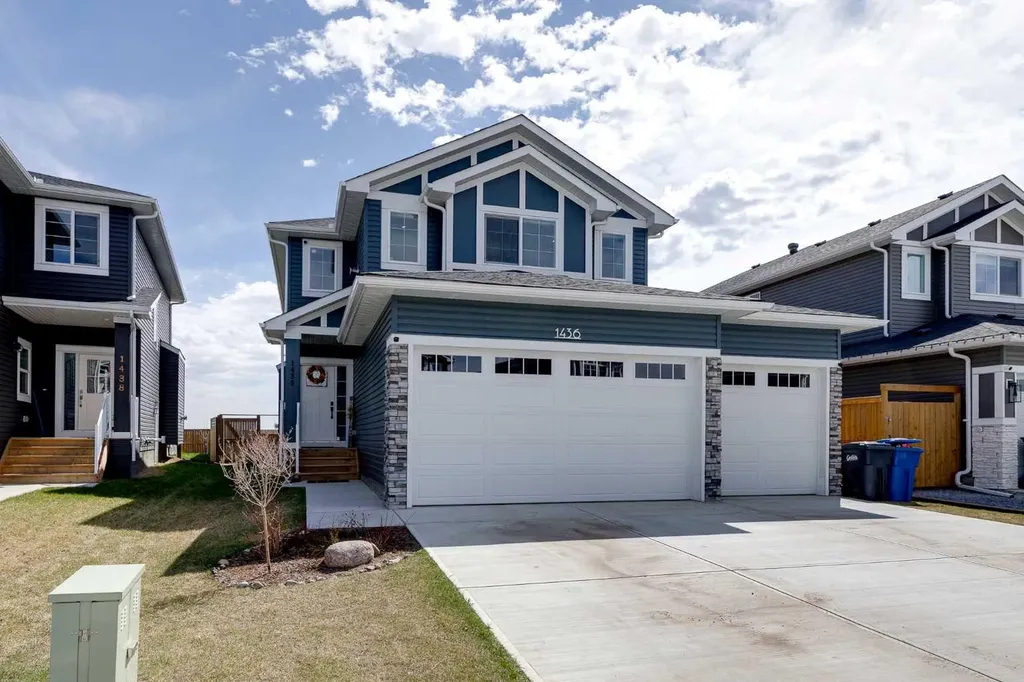 1436 Scarlett Ranch Boulevard Carstairs AB T0M 0N0