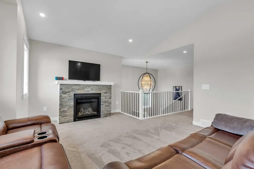 1436 Scarlett Ranch Boulevard Carstairs AB T0M 0N0