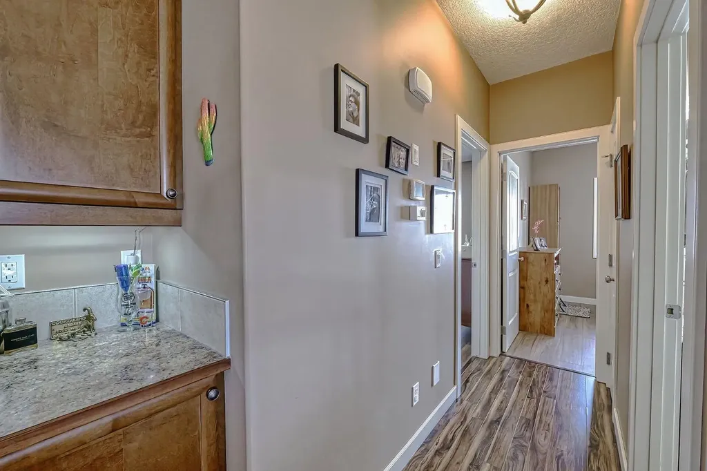 1936 High Park Circle NW High River AB T1V 0C8