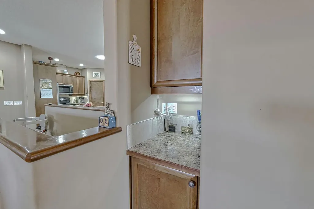 1936 High Park Circle NW High River AB T1V 0C8