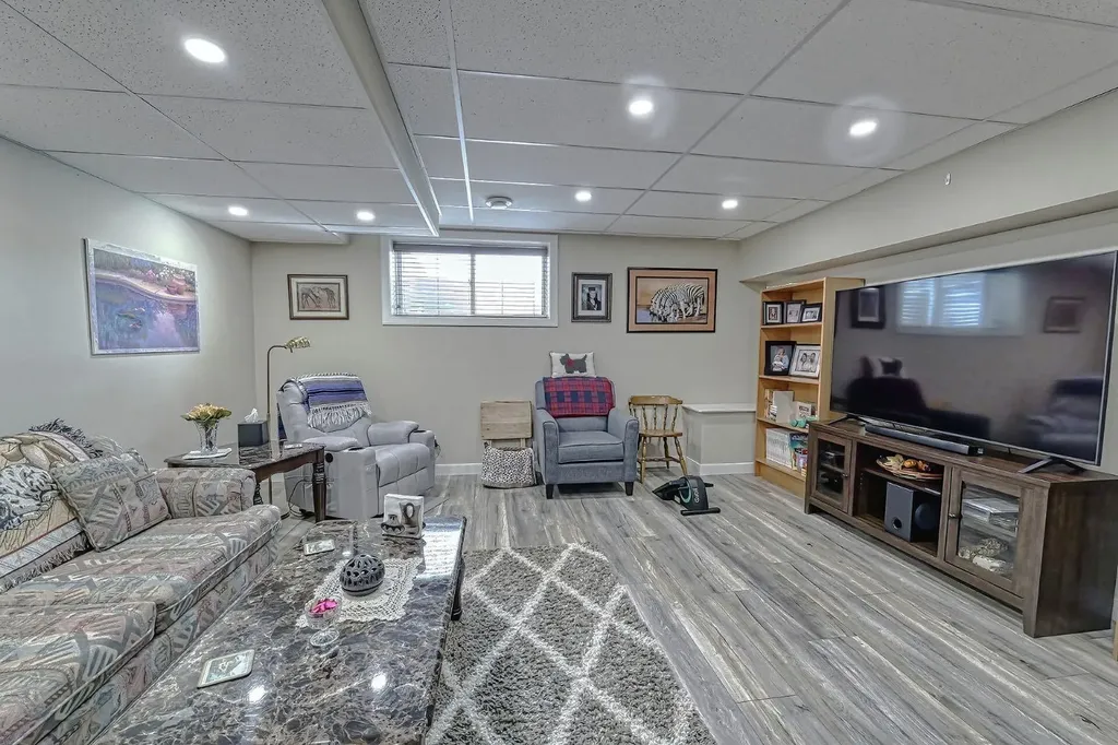 1936 High Park Circle NW High River AB T1V 0C8