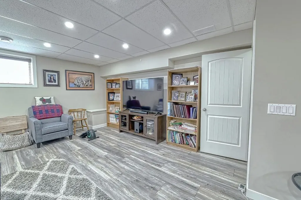1936 High Park Circle NW High River AB T1V 0C8