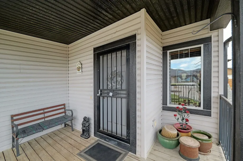 1936 High Park Circle NW High River AB T1V 0C8