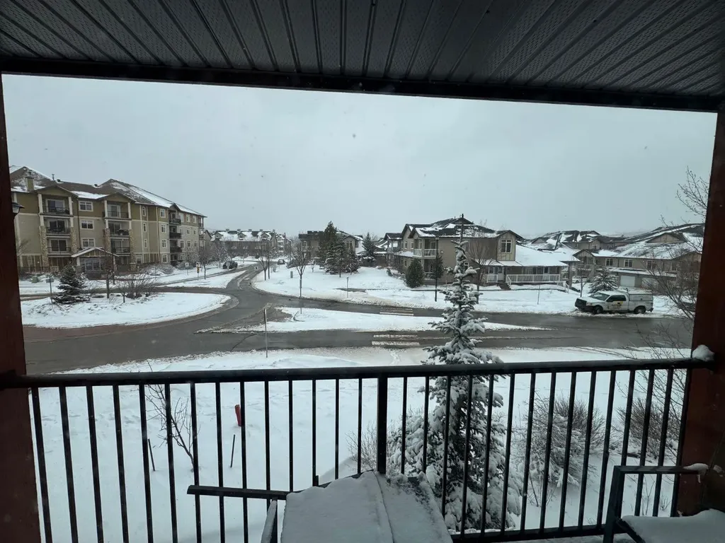 111 Denholm Gate Fort Mcmurray AB T9H0E8