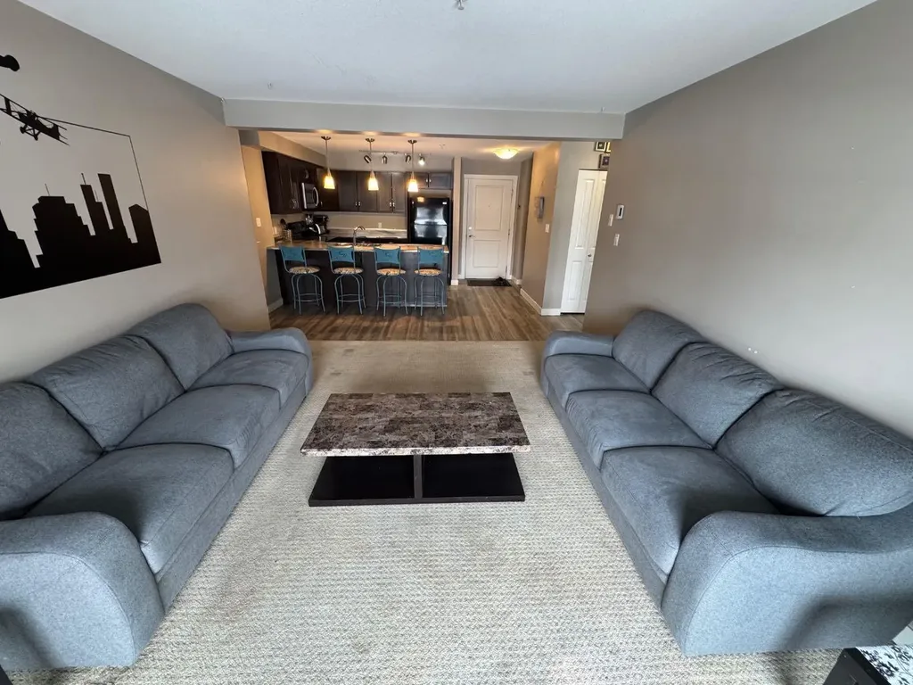 111 Denholm Gate Fort Mcmurray AB T9H0E8
