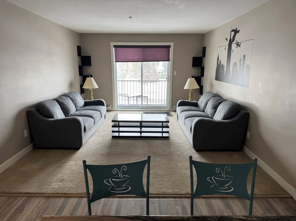 111 Denholm Gate Fort Mcmurray AB T9H0E8