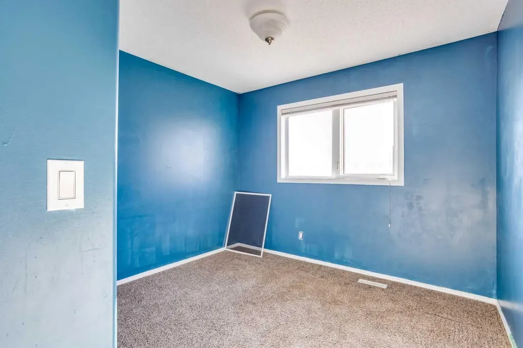 152 Shetland Garden Fort Mcmurray AB T9H5K6