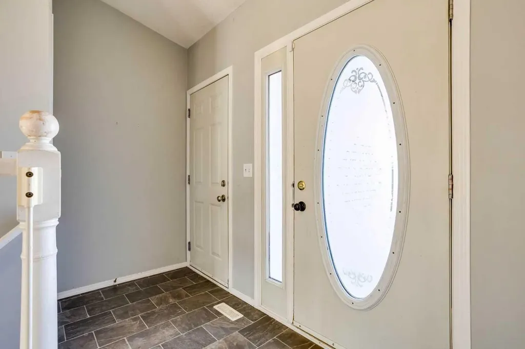 152 Shetland Garden Fort Mcmurray AB T9H5K6