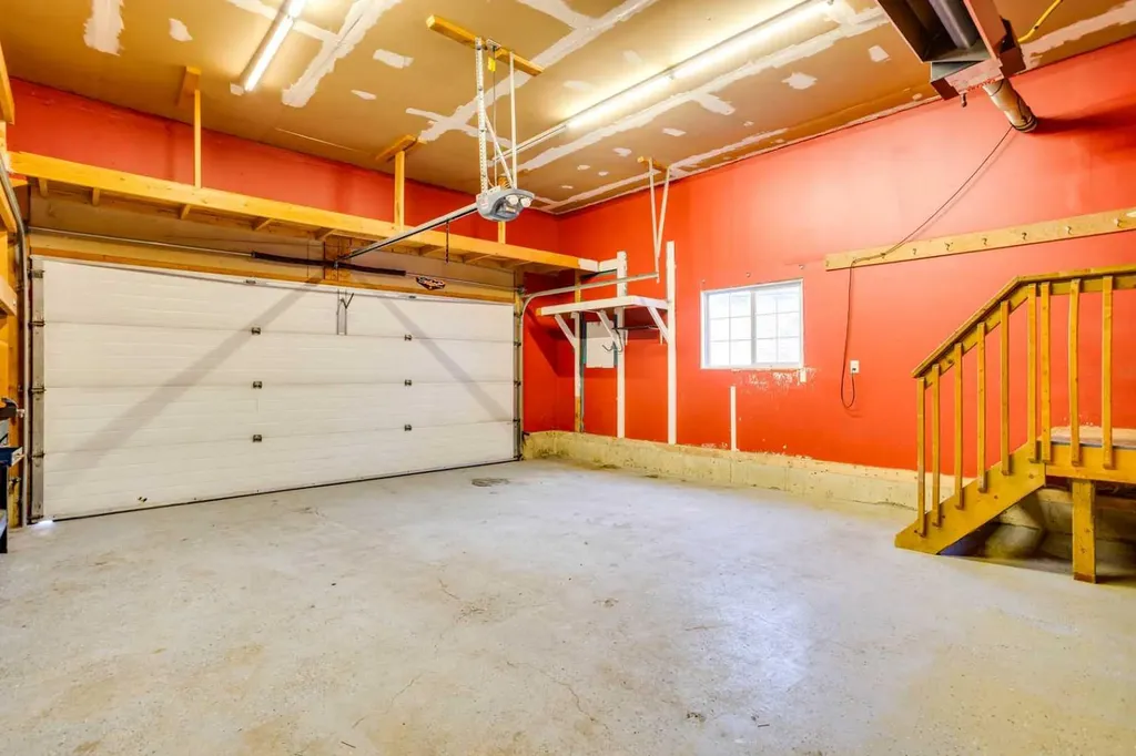 152 Shetland Garden Fort Mcmurray AB T9H5K6
